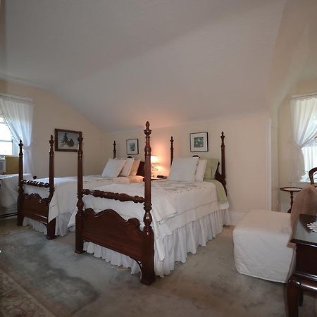 1842 Bed&Breakfast Saint Jacobs Zimmer foto